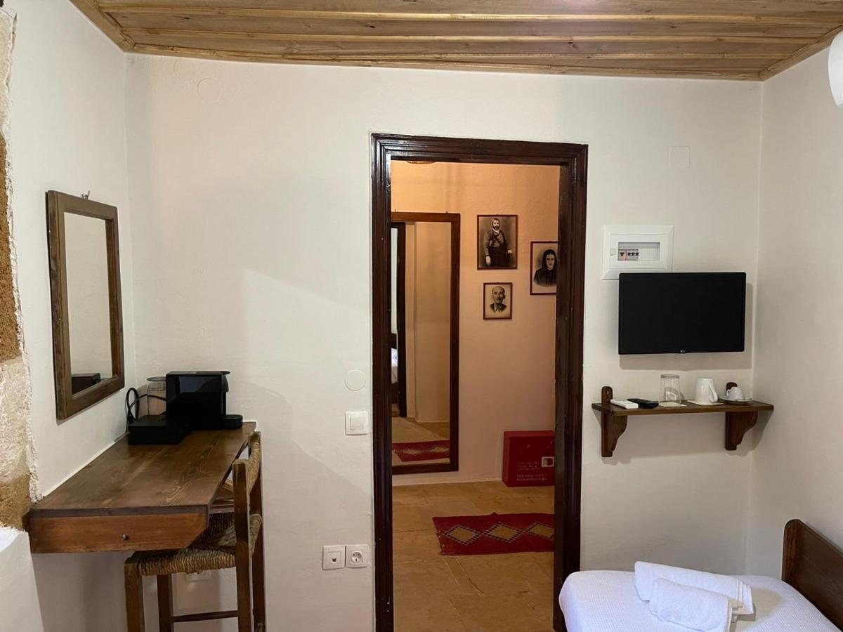 Captain Vasilis Hotel Chania  Exterior foto