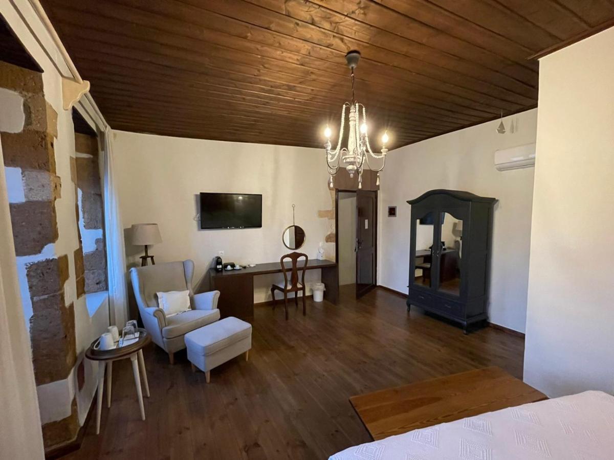 Captain Vasilis Hotel Chania  Exterior foto